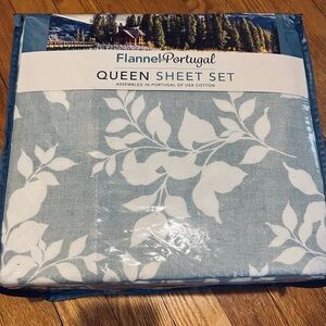 Flannel From Portugal Queen Sheet Set 
Shadow Leaf